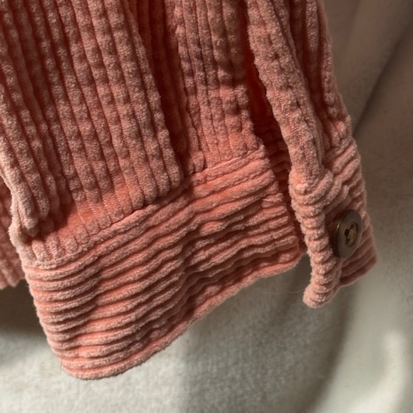 LL Bean Women's Size Medium Peach 100% Cotton Corduroy Shirt Jacket Pockets - Picture 4 of 6